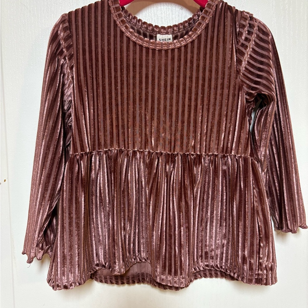 SHEIN Kids Maroon Velvet Set with Pants and Babydoll Style Top